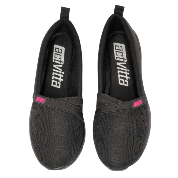 Tenis Slip On para dama color negro