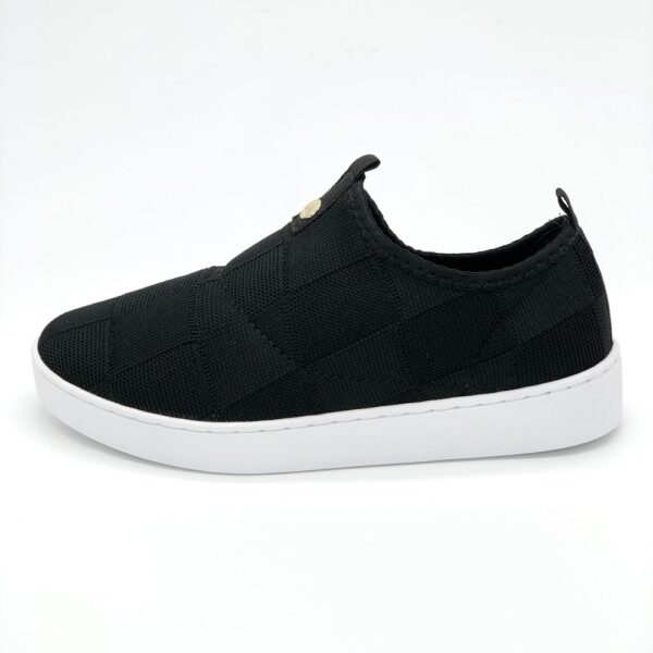 slip-on-vizzano-tejido-con-patron-cuadrado-color-negro-lateral