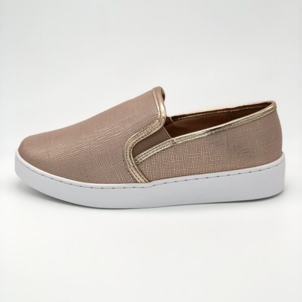 slip-on-vizzano-metalizado-color-oro-rosa-lateral