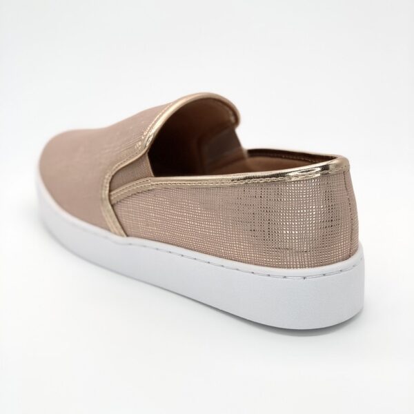 slip-on-vizzano-metalizado-color-oro-rosa-talón