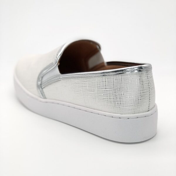 slip-on-vizzano-metalizado-color-plata-talon