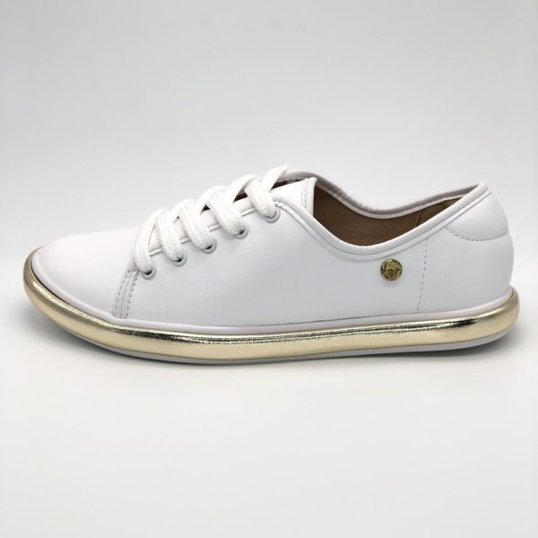 sneakers-beira-rio-con-detalle-metalizado-color-blanco-lateral-derecha