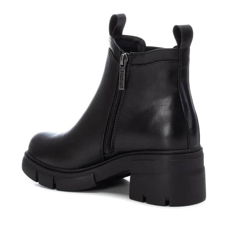 botas-marca-refresh-color-negro-171282-vista-posterior