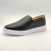 slip-on-vizzano-negro-con-detalle-cosido-vista-lateral-izquierda